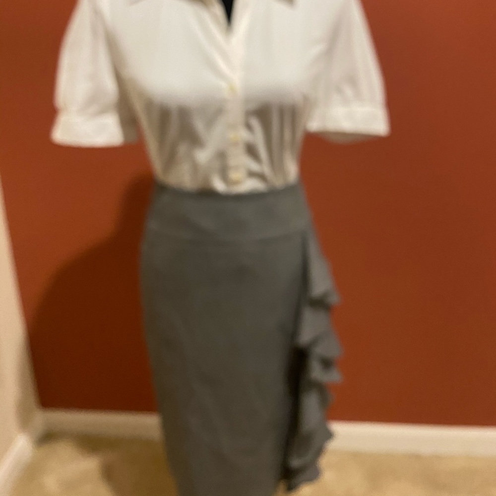 Express size 7 pencil skirt